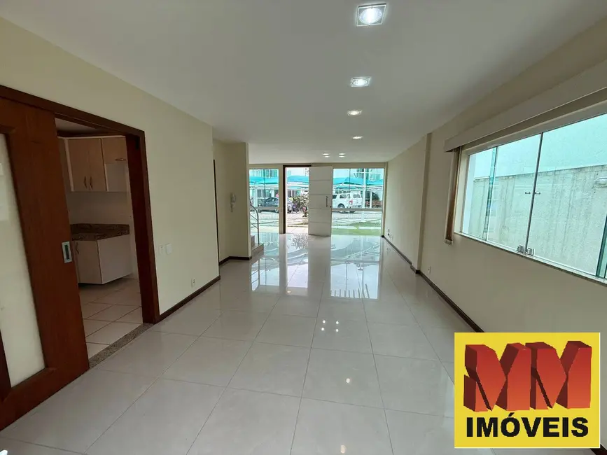 Foto 6 de Casa de Condomínio com 3 quartos à venda, 140m2 em Palmeiras, Cabo Frio - RJ