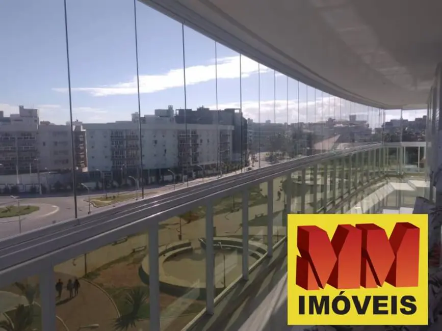 Foto 2 de Apartamento com 3 quartos à venda, 140m2 em Cabo Frio - RJ