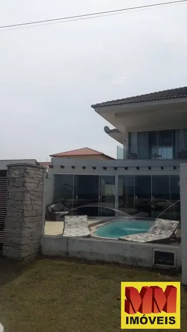 Foto 2 de Casa com 3 quartos à venda, 192m2 em Foguete, Cabo Frio - RJ