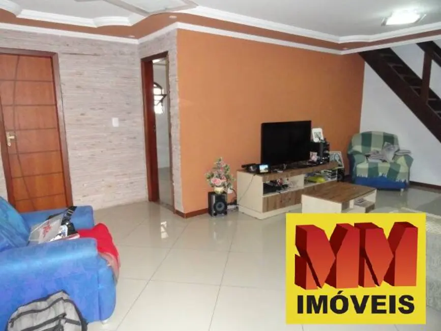 Foto 5 de Casa com 3 quartos à venda, 107m2 em Jardim Olinda, Cabo Frio - RJ