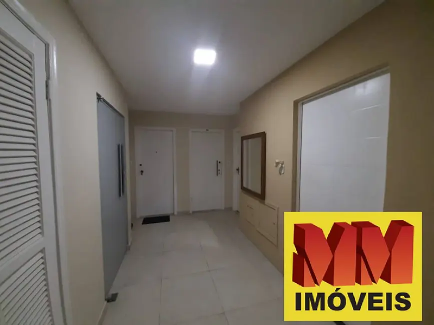 Apartamento com 3 quartos à venda, 120m2 em Braga, Cabo Frio - RJ - imagem 4 Foto 4 de Apartamento com 3 quartos à venda, 120m2 em Braga, Cabo Frio - RJ