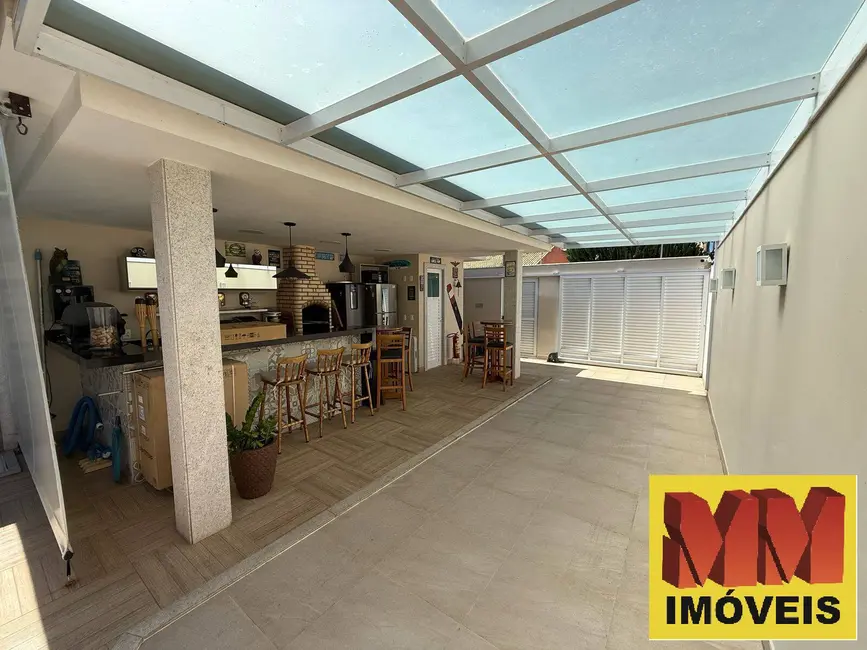 Foto 2 de Casa com 4 quartos à venda, 126m2 em Portinho, Cabo Frio - RJ
