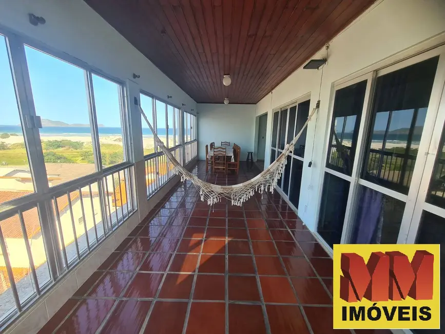 Foto 8 de Cobertura com 4 quartos à venda e para alugar, 250m2 em Braga, Cabo Frio - RJ