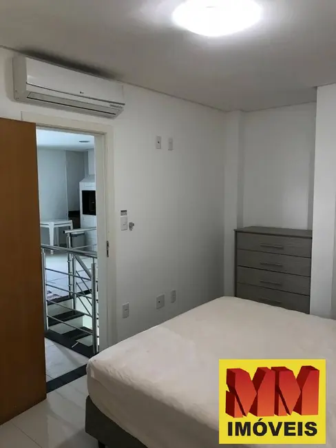 Cobertura com 4 quartos à venda, 220m2 em Algodoal, Cabo Frio - RJ - imagem 8 Foto 8 de Cobertura com 4 quartos à venda, 220m2 em Algodoal, Cabo Frio - RJ