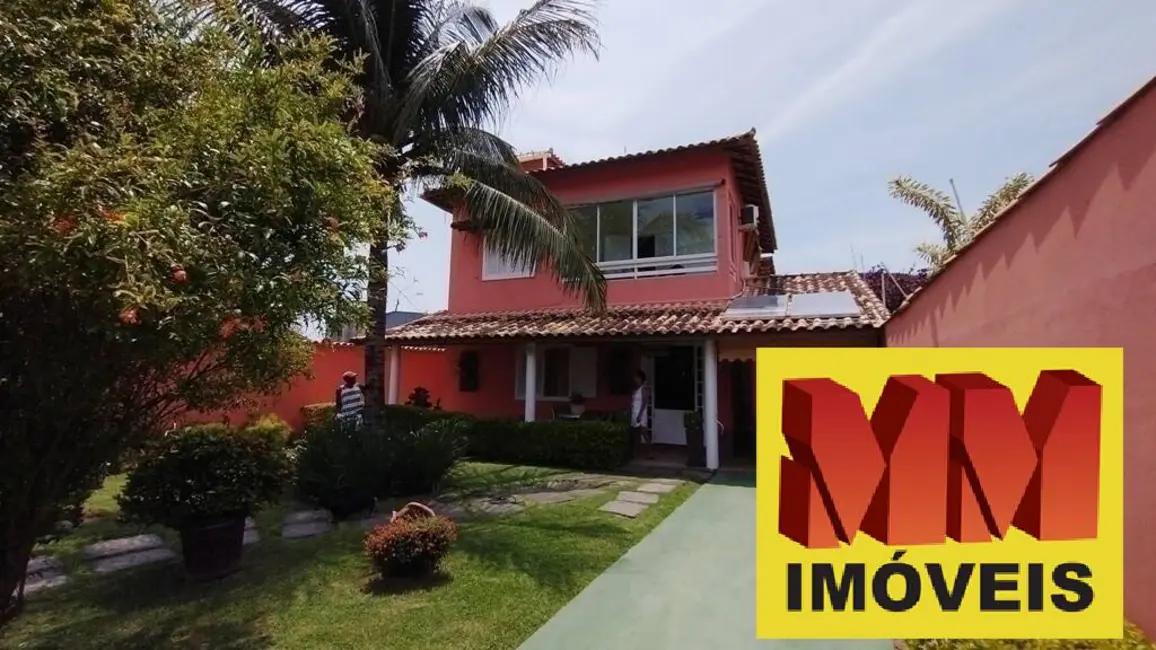 Foto 2 de Casa com 3 quartos à venda, 239m2 em Praia do Siqueira, Cabo Frio - RJ