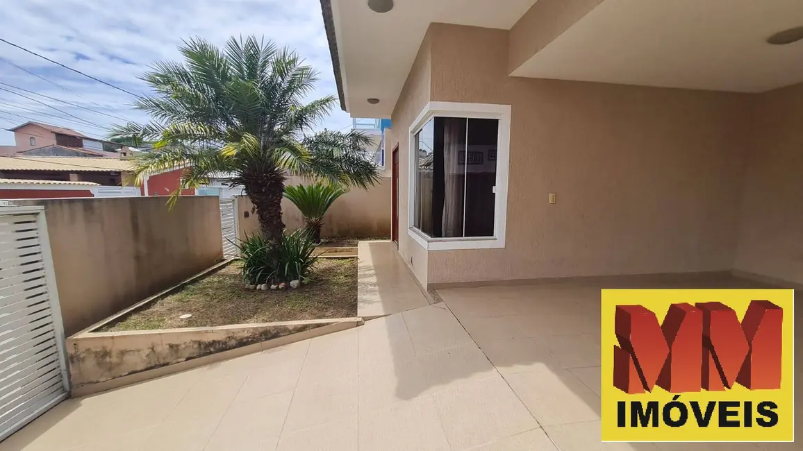 Foto 3 de Casa de Condomínio com 3 quartos à venda, 131m2 em Ogiva, Cabo Frio - RJ