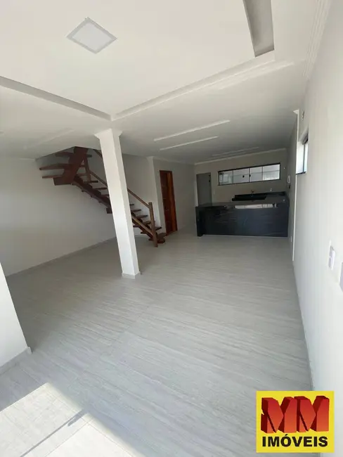 Foto 5 de Casa com 3 quartos à venda em Cabo Frio - RJ