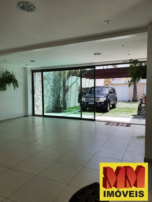 Foto 6 de Casa com 5 quartos à venda, 270m2 em Cabo Frio - RJ