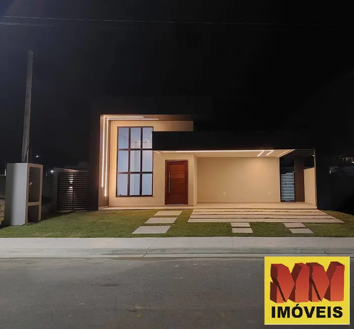 Foto 1 de Casa de Condomínio com 3 quartos à venda, 110m2 em Centro, Sao Pedro Da Aldeia - RJ