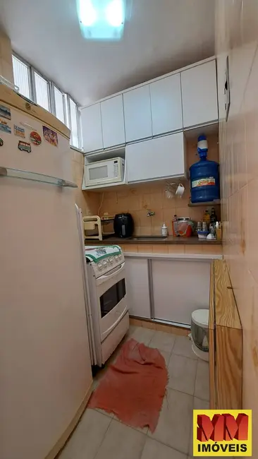 Apartamento com 1 quarto à venda, 50m2 em Centro, Cabo Frio - RJ - imagem 5 Foto 5 de Apartamento com 1 quarto à venda, 50m2 em Centro, Cabo Frio - RJ