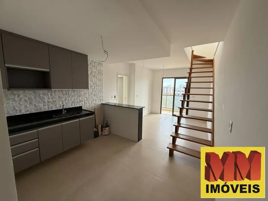 Cobertura com 3 quartos à venda, 110m2 em Braga, Cabo Frio - RJ - imagem 3 Foto 3 de Cobertura com 3 quartos à venda, 110m2 em Braga, Cabo Frio - RJ