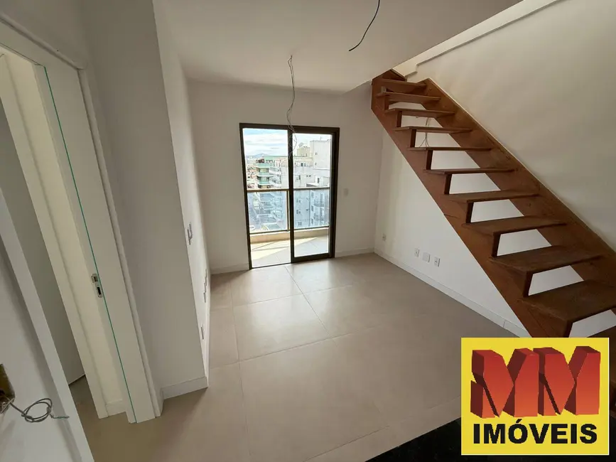 Cobertura com 3 quartos à venda, 110m2 em Braga, Cabo Frio - RJ - imagem 6 Foto 6 de Cobertura com 3 quartos à venda, 110m2 em Braga, Cabo Frio - RJ