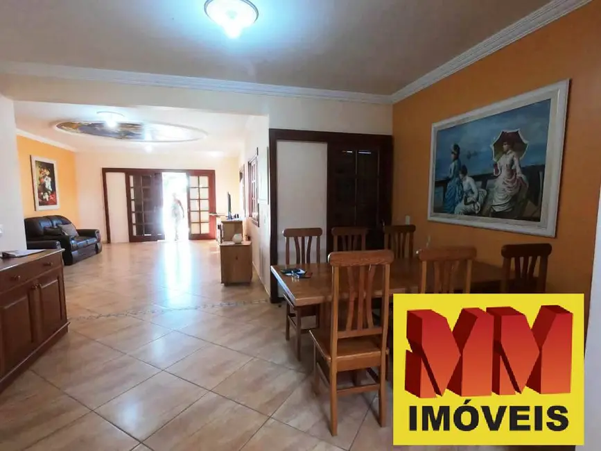 Foto 9 de Casa com 5 quartos à venda, 334m2 em Foguete, Cabo Frio - RJ