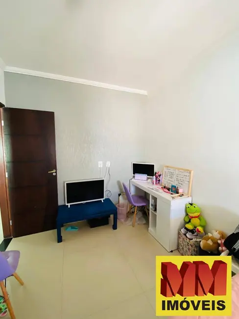 Foto 9 de Casa com 3 quartos à venda, 150m2 em Cabo Frio - RJ