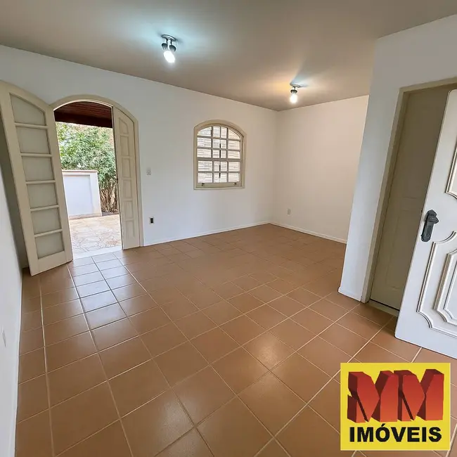 Foto 2 de Casa de Condomínio com 3 quartos à venda, 100m2 em Palmeiras, Cabo Frio - RJ