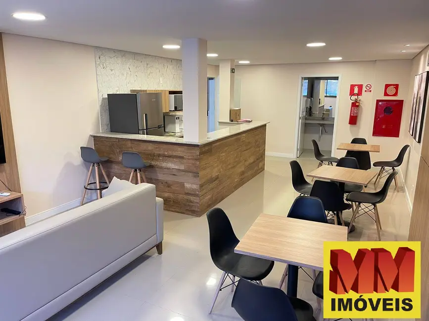 Foto 5 de Apartamento com 2 quartos à venda, 53m2 em Braga, Cabo Frio - RJ