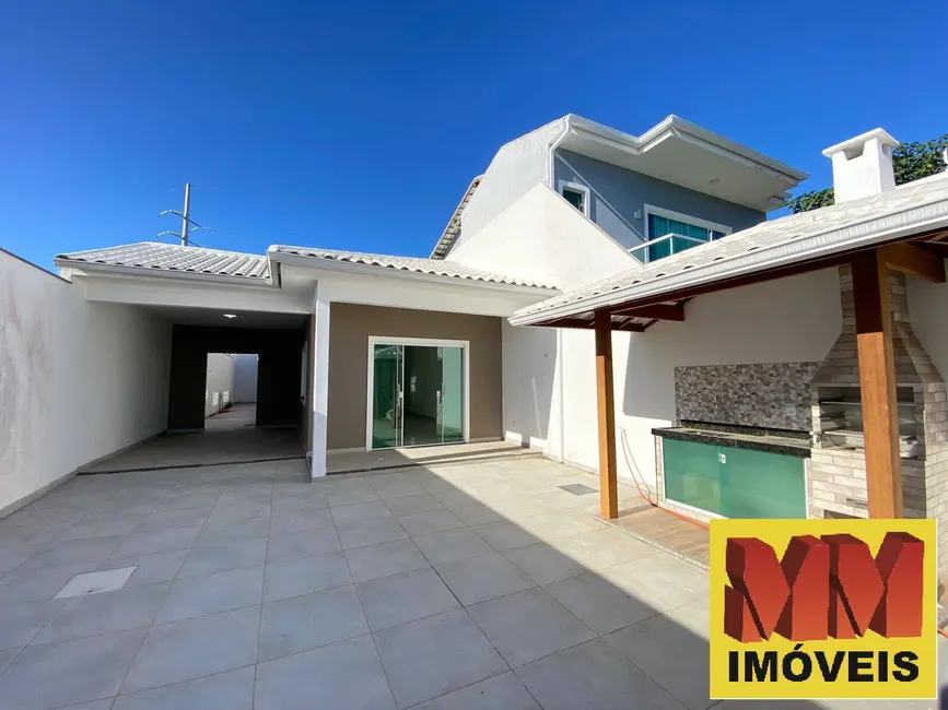 Casa com 2 quartos à venda, 150m2 em Cabo Frio - RJ - imagem 1 Foto 1 de Casa com 2 quartos à venda, 150m2 em Cabo Frio - RJ