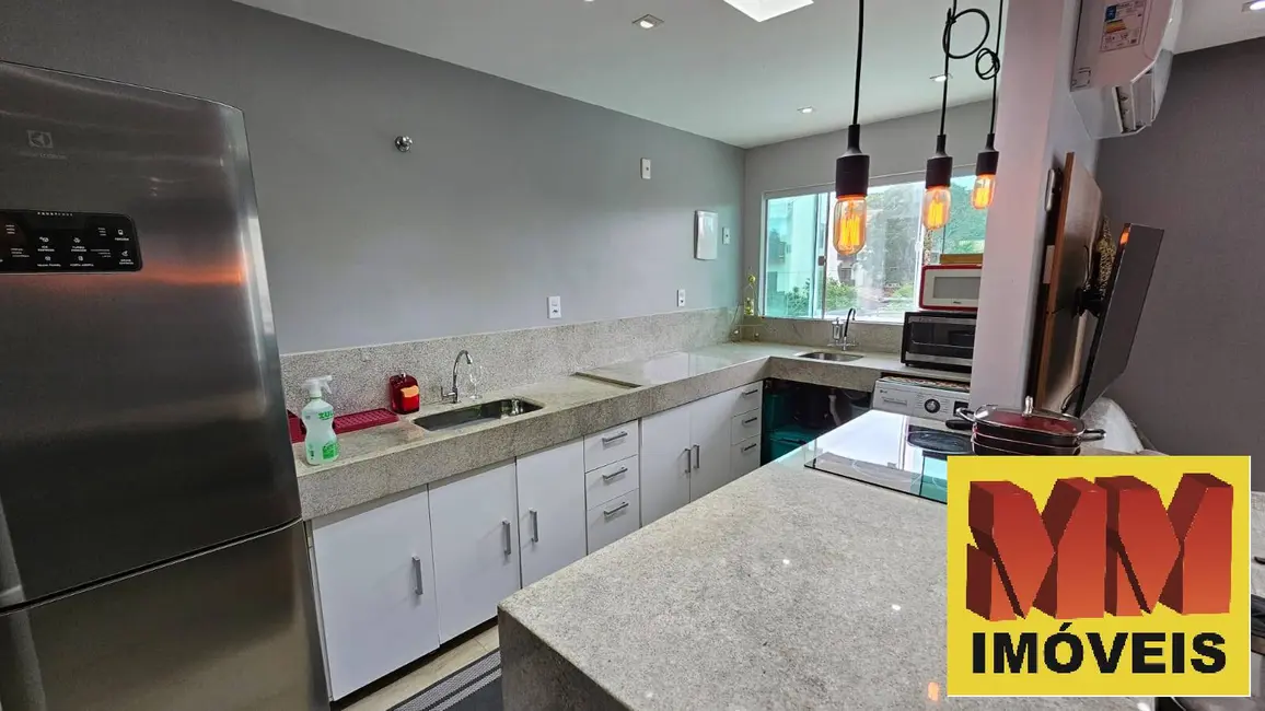 Foto 5 de Casa de Condomínio com 2 quartos à venda, 80m2 em Balneário São Pedro, Sao Pedro Da Aldeia - RJ