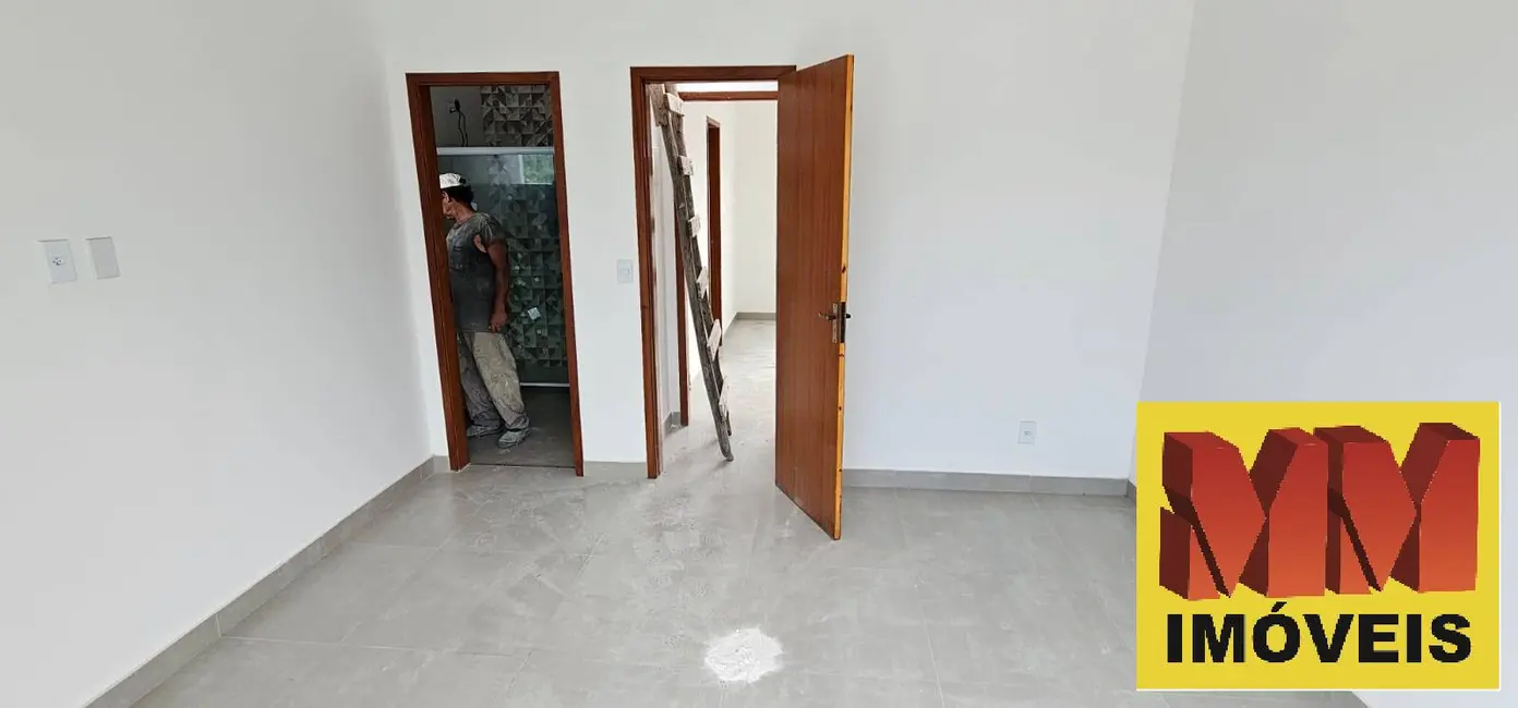 Foto 8 de Casa com 3 quartos à venda, 88m2 em Cabo Frio - RJ