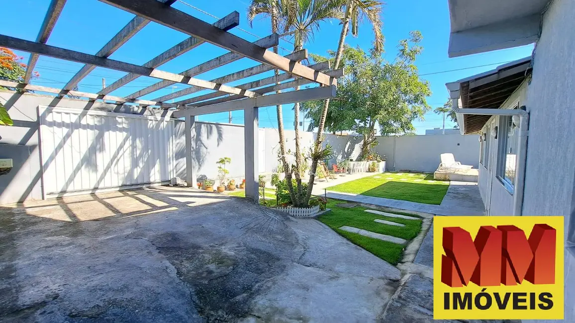 Foto 3 de Casa com 3 quartos à venda, 200m2 em Caminho de Búzios, Cabo Frio - RJ