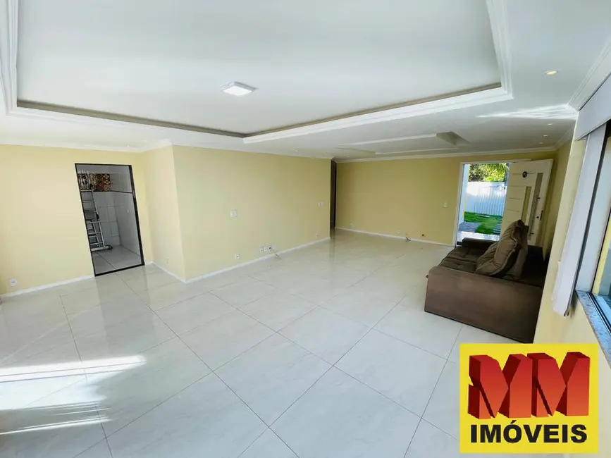 Foto 6 de Casa de Condomínio com 3 quartos à venda, 130m2 em Cabo Frio - RJ