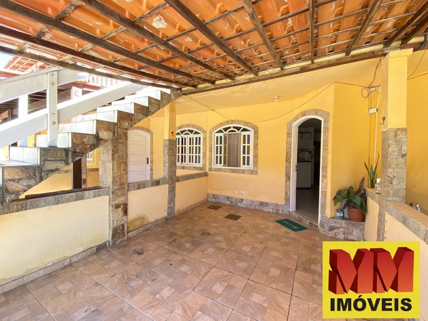 Foto 2 de Casa de Condomínio com 2 quartos à venda e para alugar, 47m2 em Jardim Olinda, Cabo Frio - RJ