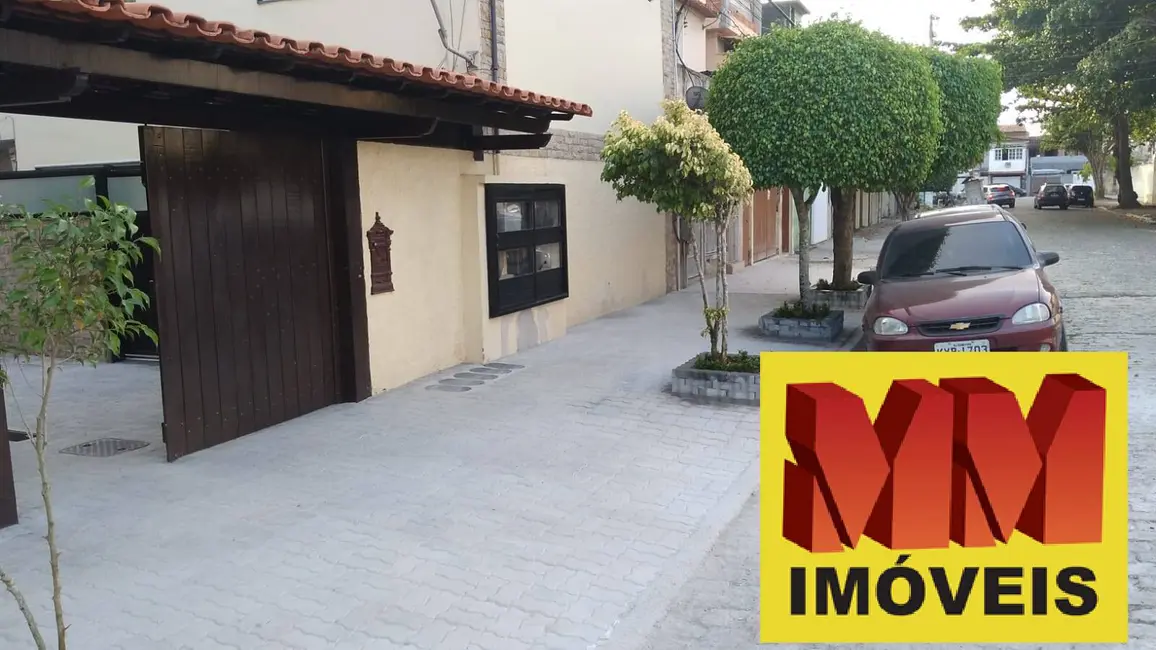 Foto 2 de Casa de Condomínio com 3 quartos à venda, 180m2 em Jardim Caiçara, Cabo Frio - RJ