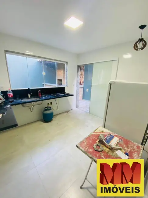 Casa com 3 quartos à venda, 103m2 em Parque Riviera, Cabo Frio - RJ - imagem 8 Foto 8 de Casa com 3 quartos à venda, 103m2 em Parque Riviera, Cabo Frio - RJ