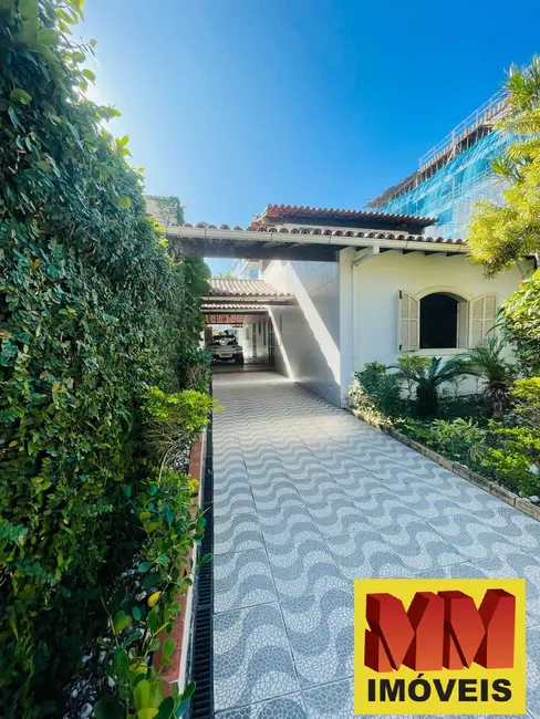 Foto 4 de Casa com 4 quartos à venda, 197m2 em Passagem, Cabo Frio - RJ