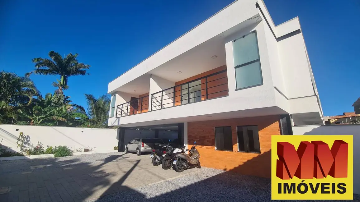 Foto 1 de Casa de Condomínio com 2 quartos à venda, 65m2 em Palmeiras, Cabo Frio - RJ