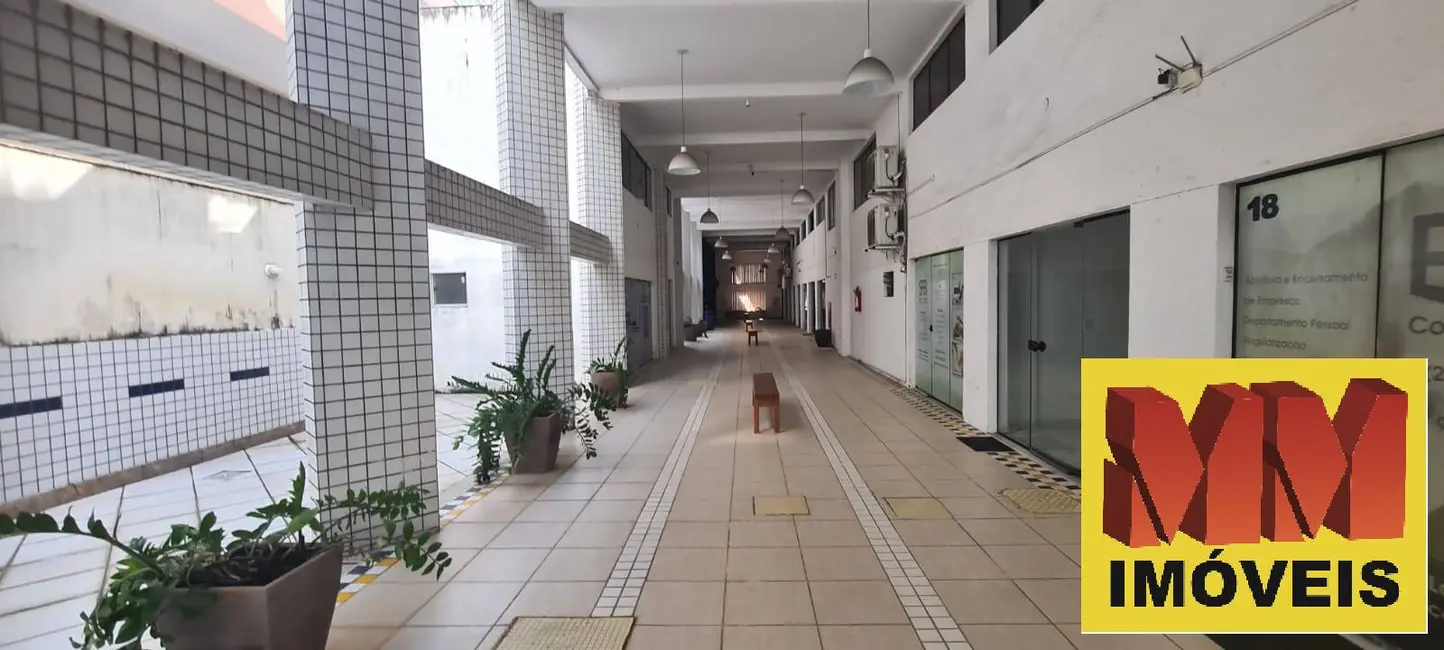 Loja à venda e para alugar, 40m2 em Braga, Cabo Frio - RJ - imagem 3 Foto 3 de Loja à venda e para alugar, 40m2 em Braga, Cabo Frio - RJ