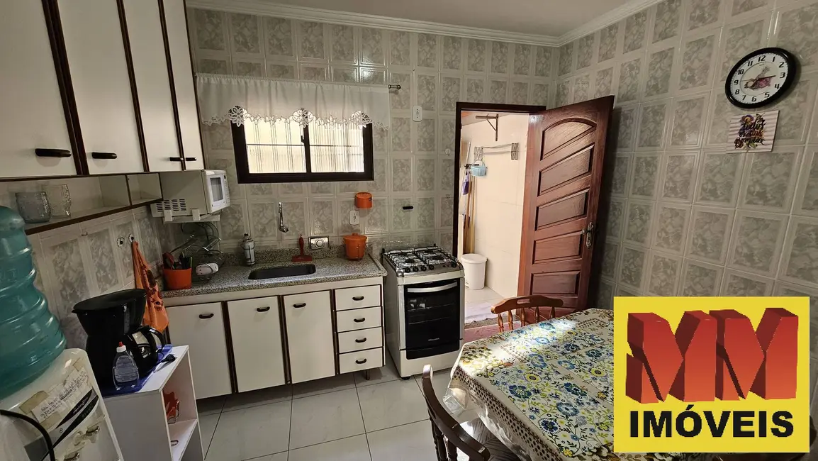 Foto 9 de Casa de Condomínio com 2 quartos à venda, 81m2 em Jardim Flamboyant, Cabo Frio - RJ