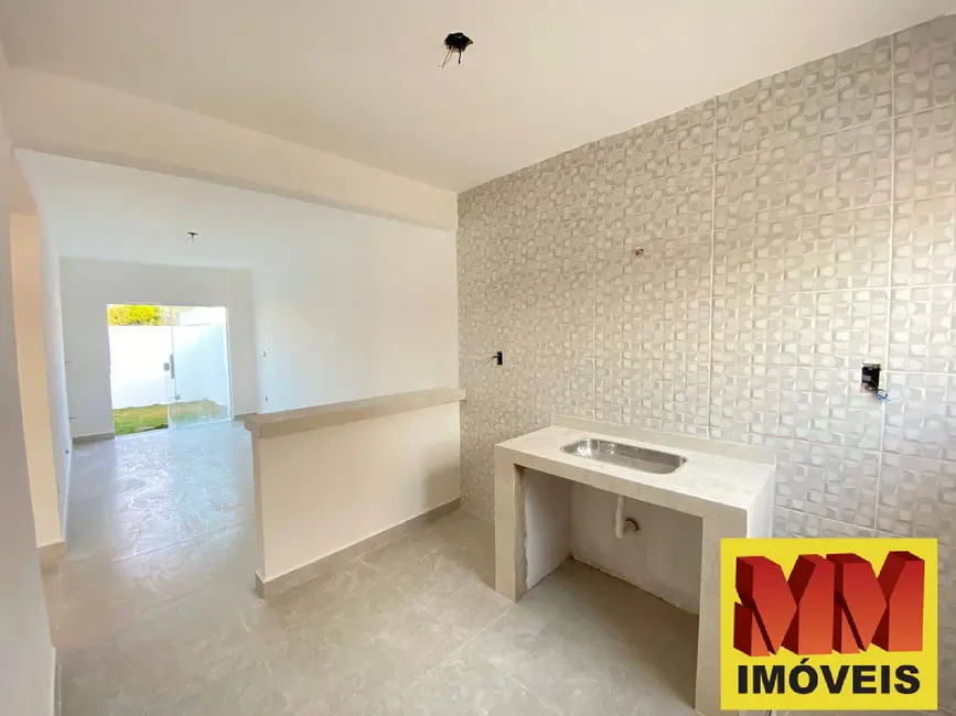 Foto 9 de Casa com 2 quartos à venda, 65m2 em Cabo Frio - RJ