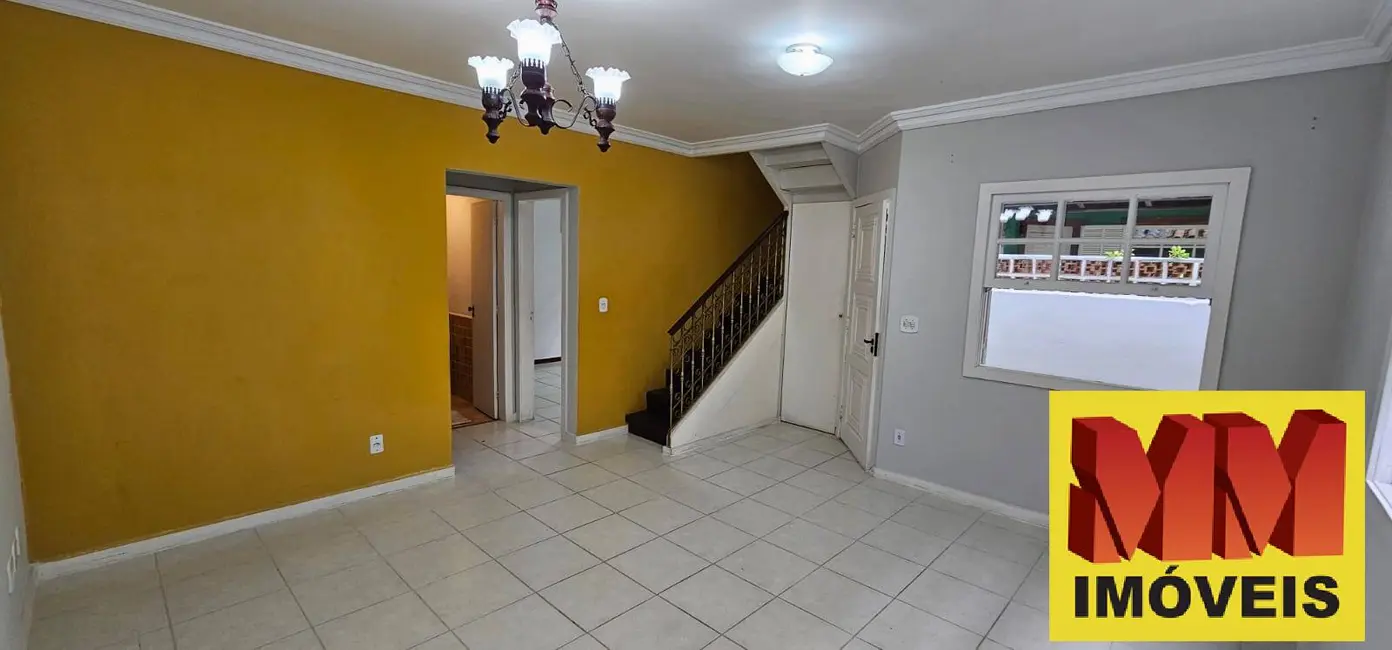 Casa de Condomínio com 3 quartos para alugar, 89m2 em Jardim Olinda, Cabo Frio - RJ - imagem 4 Foto 4 de Casa de Condomínio com 3 quartos para alugar, 89m2 em Jardim Olinda, Cabo Frio - RJ