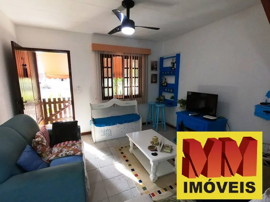 Foto 3 de Casa de Condomínio com 2 quartos à venda, 70m2 em Palmeiras, Cabo Frio - RJ