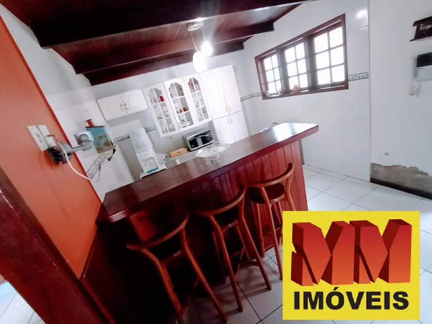 Casa com 6 quartos à venda, 178m2 em São Cristóvão, Cabo Frio - RJ - imagem 8 Foto 8 de Casa com 6 quartos à venda, 178m2 em São Cristóvão, Cabo Frio - RJ