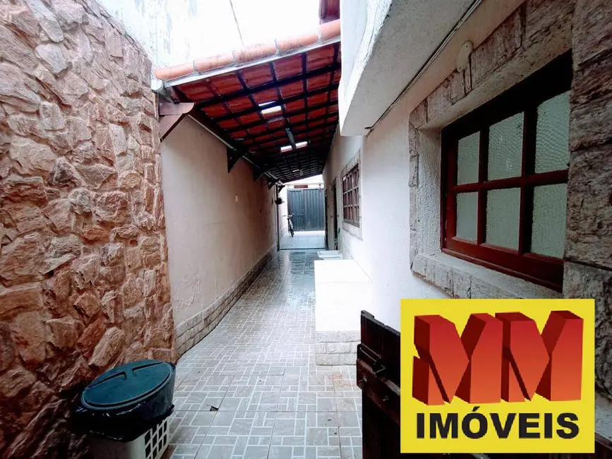 Casa com 6 quartos à venda, 178m2 em São Cristóvão, Cabo Frio - RJ - imagem 5 Foto 5 de Casa com 6 quartos à venda, 178m2 em São Cristóvão, Cabo Frio - RJ