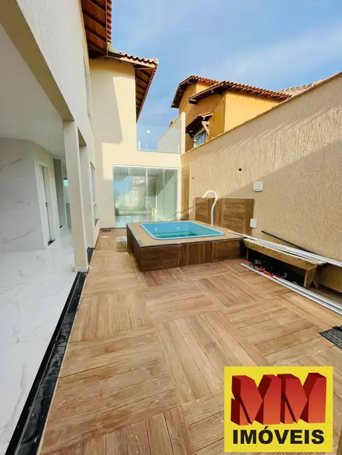 Foto 7 de Casa com 4 quartos à venda, 160m2 em Foguete, Cabo Frio - RJ