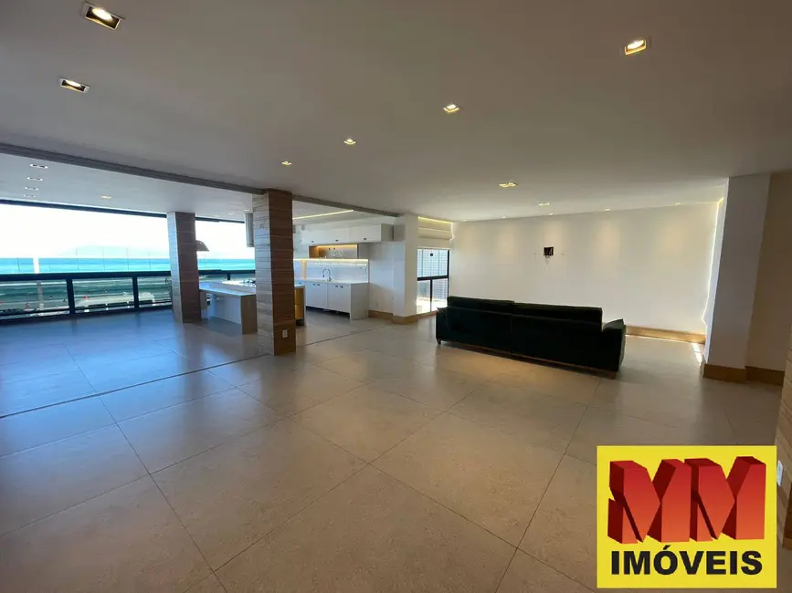 Apartamento com 3 quartos à venda, 260m2 em Centro, Cabo Frio - RJ - imagem 3 Foto 3 de Apartamento com 3 quartos à venda, 260m2 em Centro, Cabo Frio - RJ