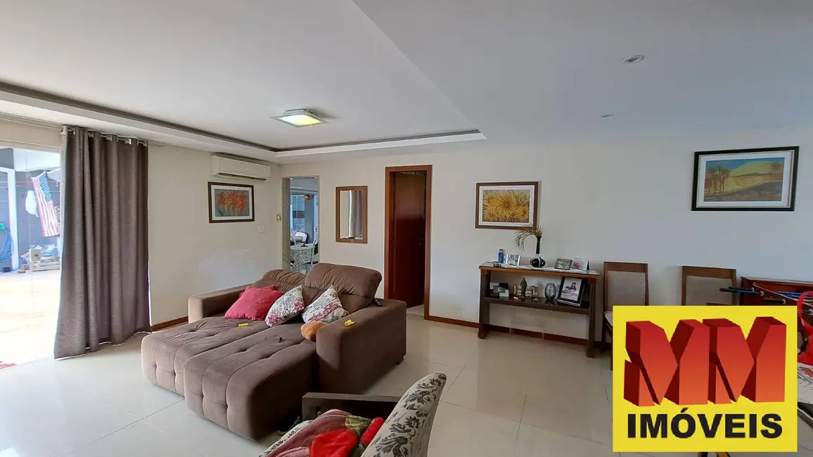 Foto 3 de Casa de Condomínio com 5 quartos à venda, 365m2 em Nova São Pedro, Sao Pedro Da Aldeia - RJ