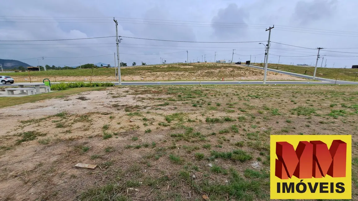 Foto 4 de Lote de Condomínio à venda, 252m2 em Balneário São Pedro, Sao Pedro Da Aldeia - RJ