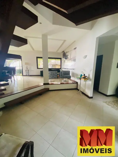 Foto 9 de Casa de Condomínio com 3 quartos à venda, 330m2 em Praia do Siqueira, Cabo Frio - RJ