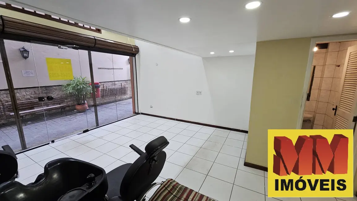 Loja para alugar, 30m2 em Centro, Cabo Frio - RJ - imagem 5 Foto 5 de Loja para alugar, 30m2 em Centro, Cabo Frio - RJ