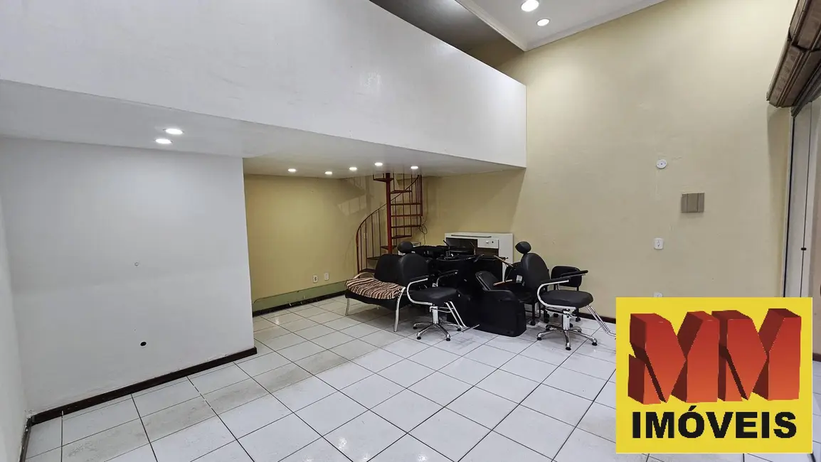 Loja para alugar, 30m2 em Centro, Cabo Frio - RJ - imagem 2 Foto 2 de Loja para alugar, 30m2 em Centro, Cabo Frio - RJ