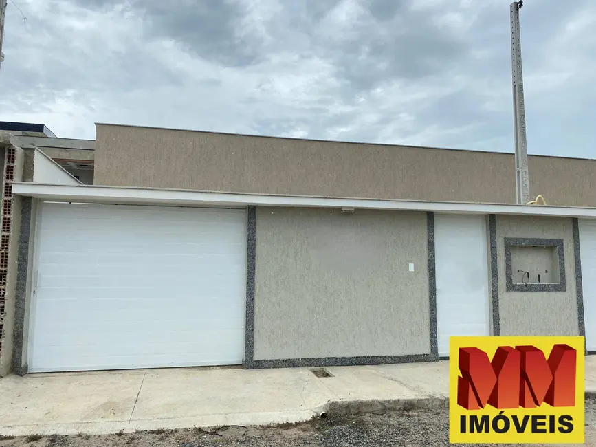 Foto 1 de Casa com 3 quartos à venda, 120m2 em Cabo Frio - RJ