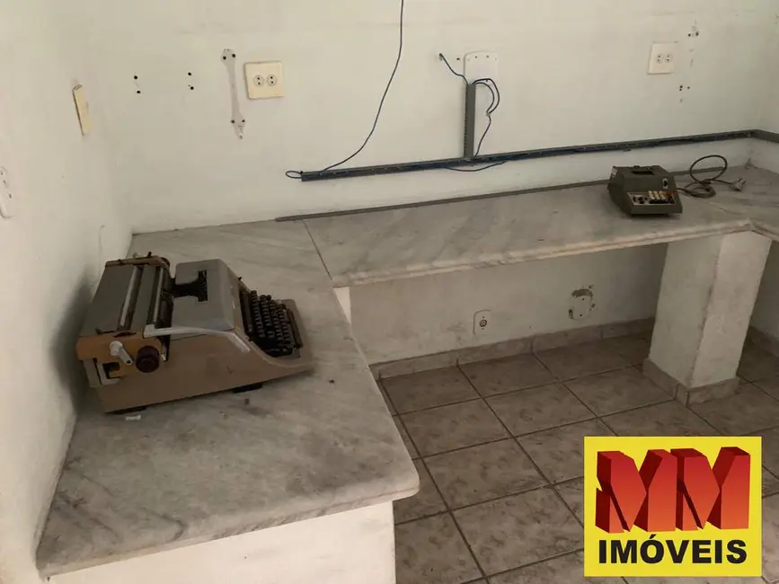 Loja para alugar, 50m2 em São Cristóvão, Cabo Frio - RJ - imagem 8 Foto 8 de Loja para alugar, 50m2 em São Cristóvão, Cabo Frio - RJ