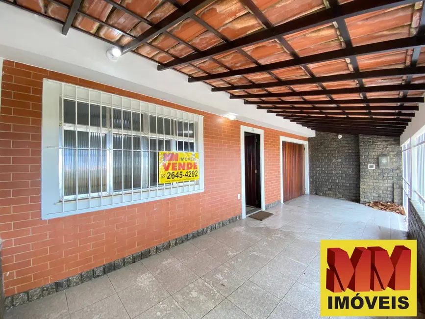 Foto 1 de Casa de Condomínio com 6 quartos à venda, 140m2 em Braga, Cabo Frio - RJ