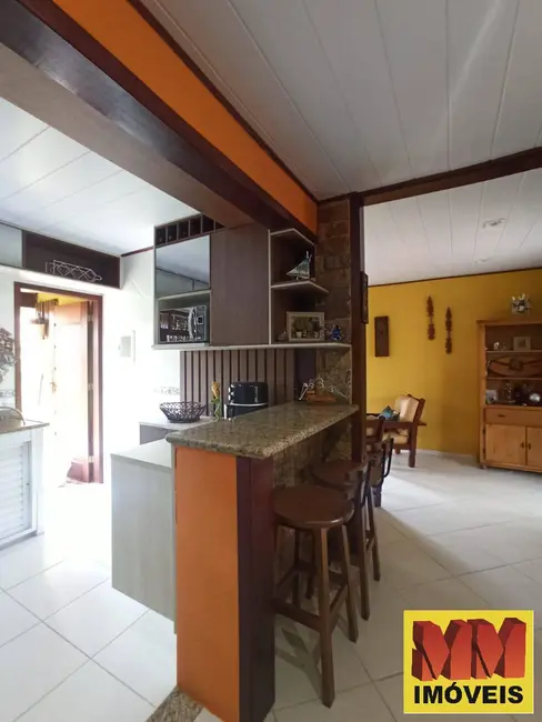 Foto 9 de Apartamento com 3 quartos para alugar, 130m2 em Algodoal, Cabo Frio - RJ