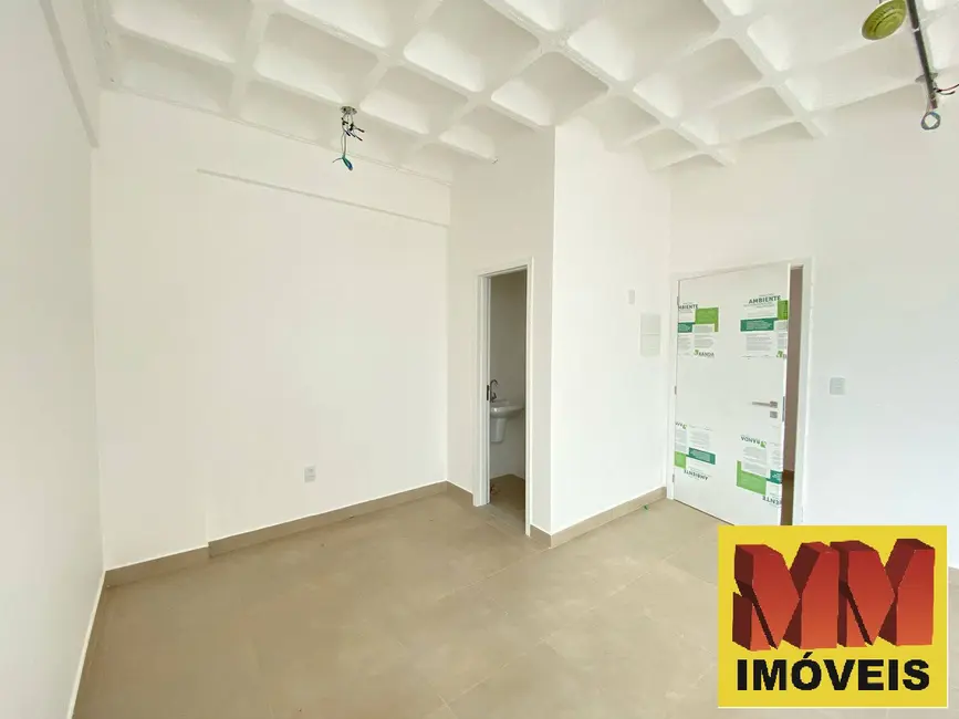 Sala Comercial à venda e para alugar, 30m2 em Passagem, Cabo Frio - RJ - imagem 9 Foto 9 de Sala Comercial à venda e para alugar, 30m2 em Passagem, Cabo Frio - RJ