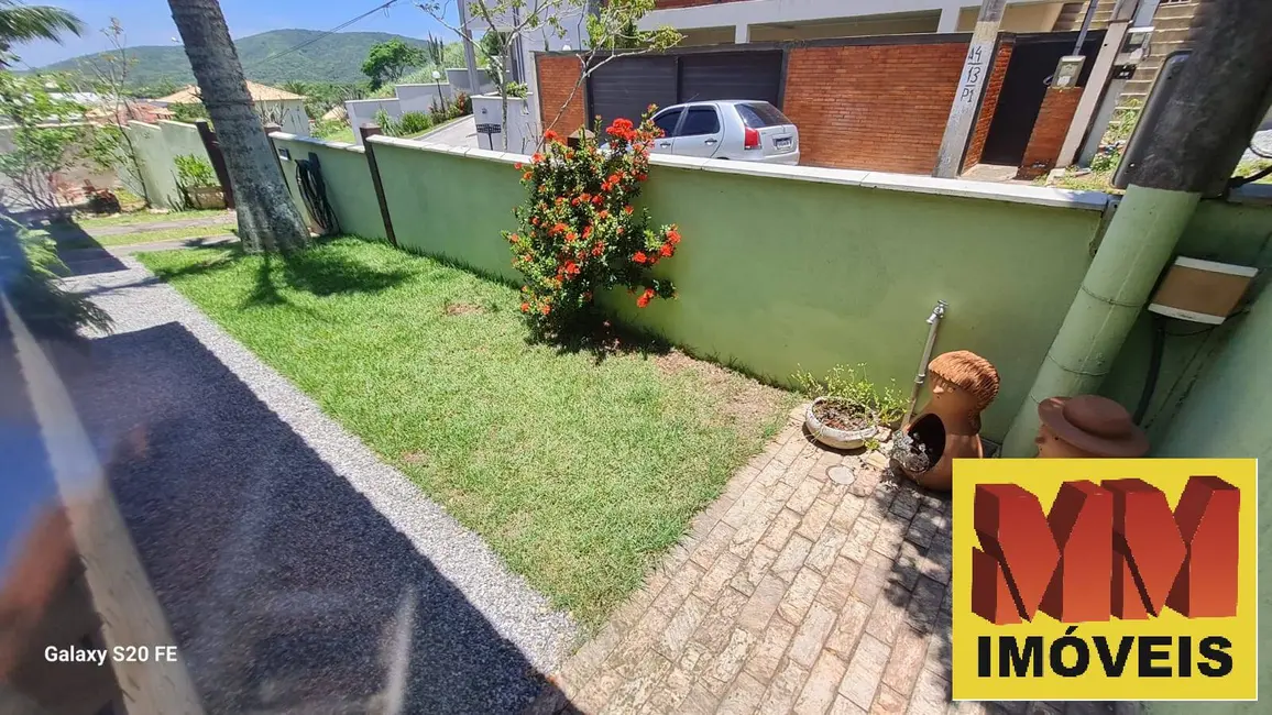 Casa de Condomínio com 3 quartos à venda, 158m2 em Ogiva, Cabo Frio - RJ - imagem 4 Foto 4 de Casa de Condomínio com 3 quartos à venda, 158m2 em Ogiva, Cabo Frio - RJ